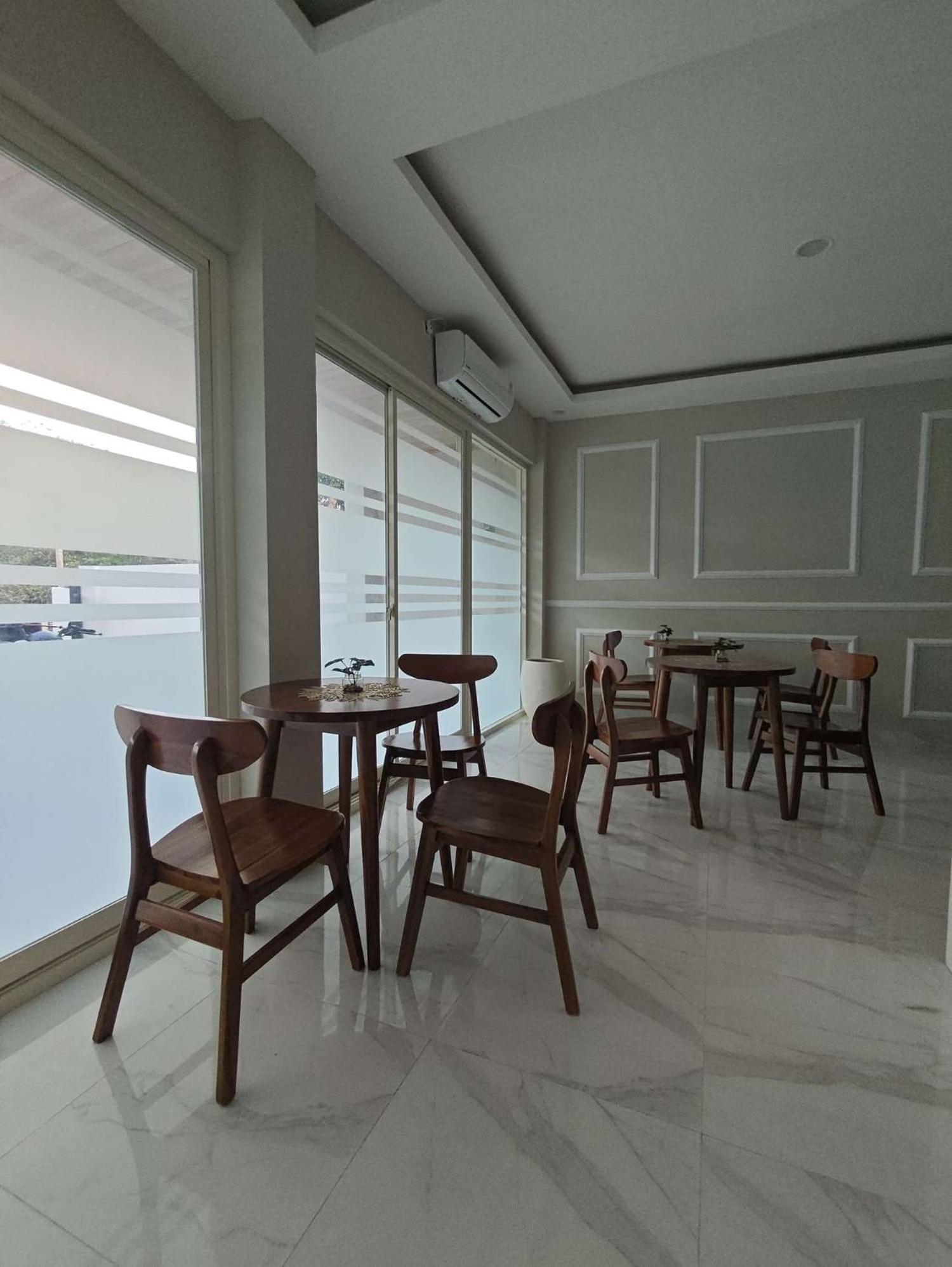 El Nipa Hotel Labuan Bajo Eksteriør bilde